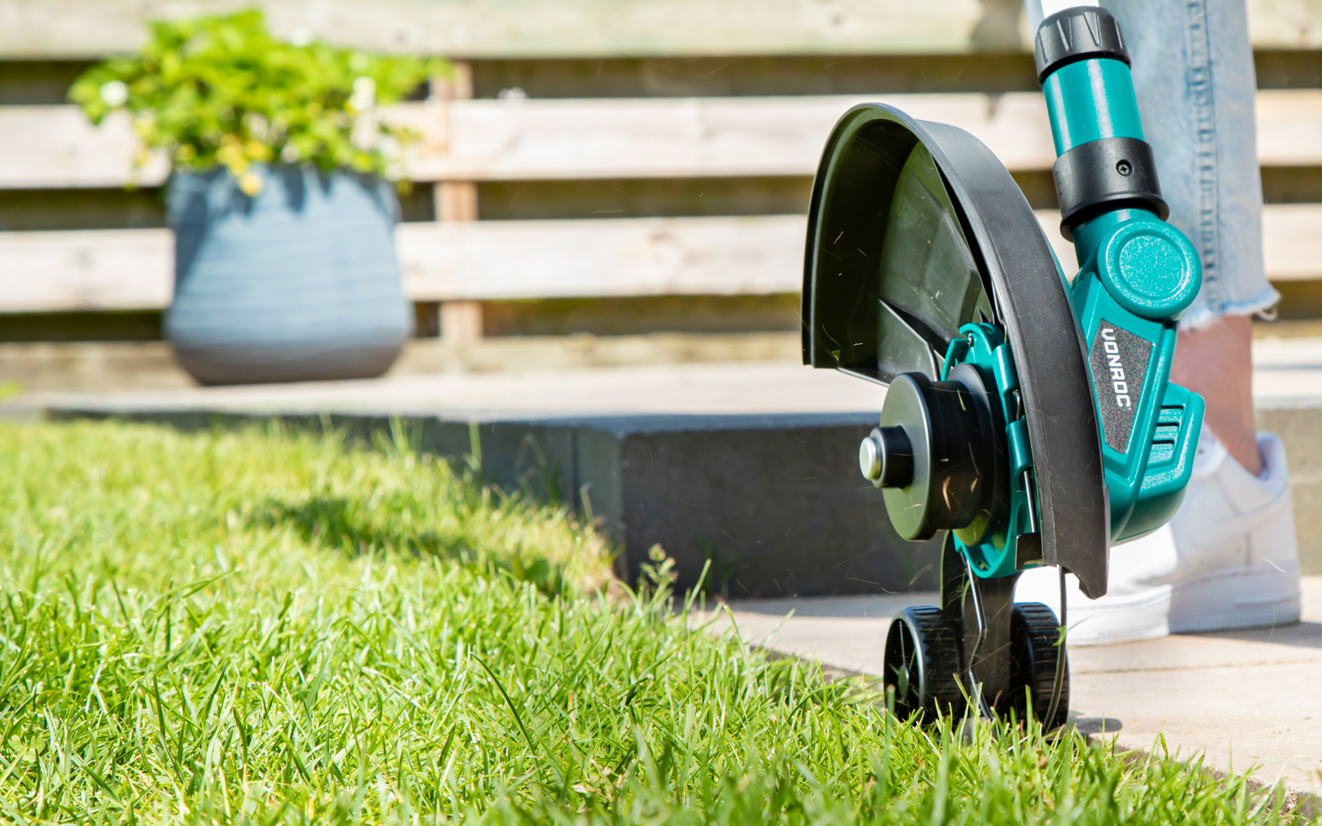 Grass Trimmer VONROC